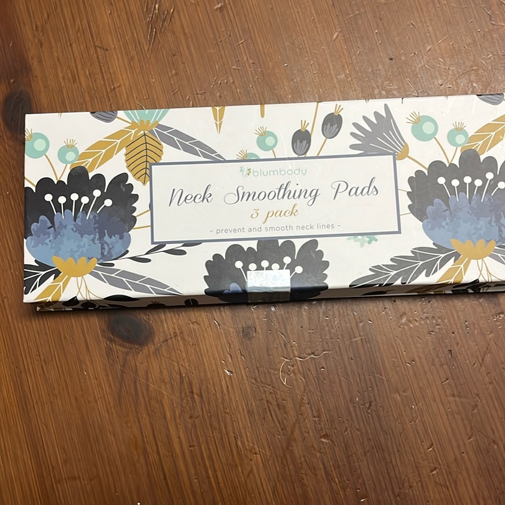 🆕️📦 Neck Smoothing Pads 🆕️📦